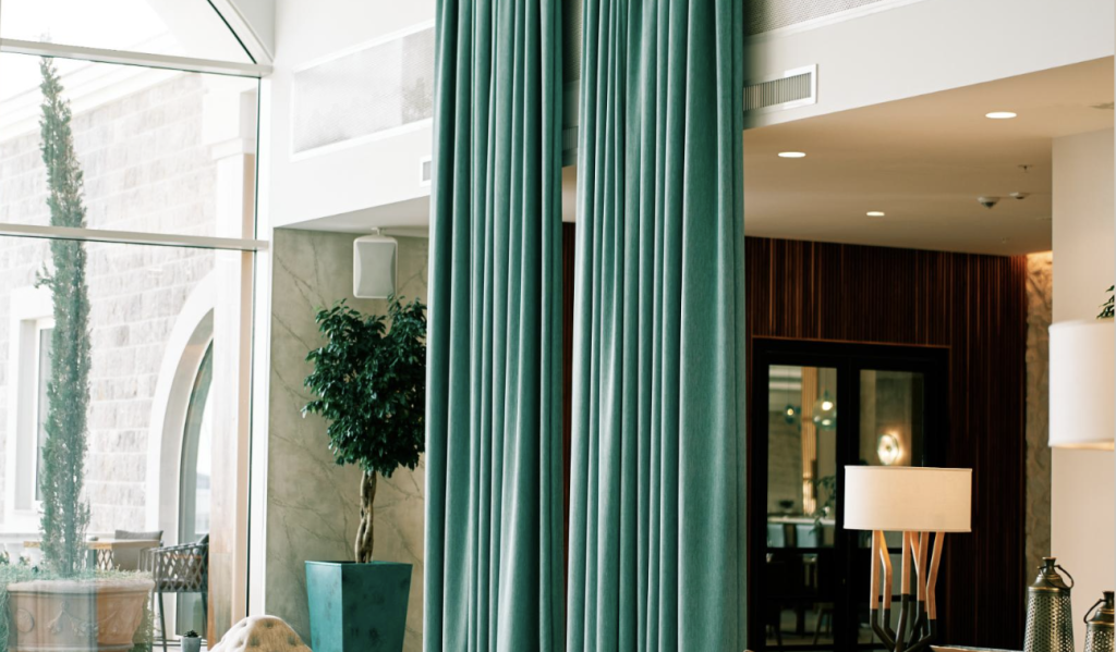 Innovación en Cortinas para Hotelería en México